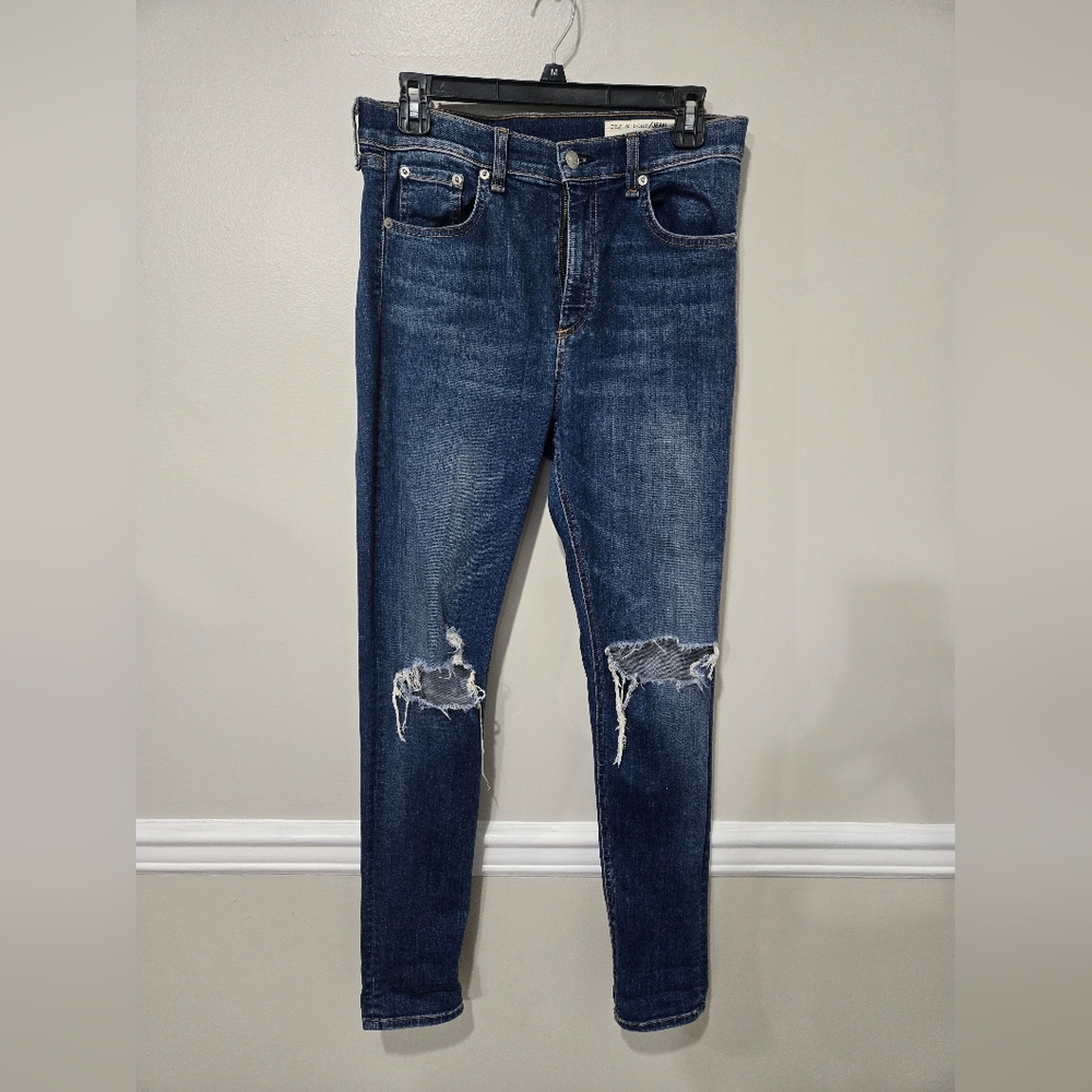 Rag & Bone high rise Distressed Blue Denim Jeans 29 nwot